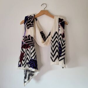 Marc by Marc Jacobs 100% Wool Scarf – Made in Japan, Chevron & Leaf Print, Ivory